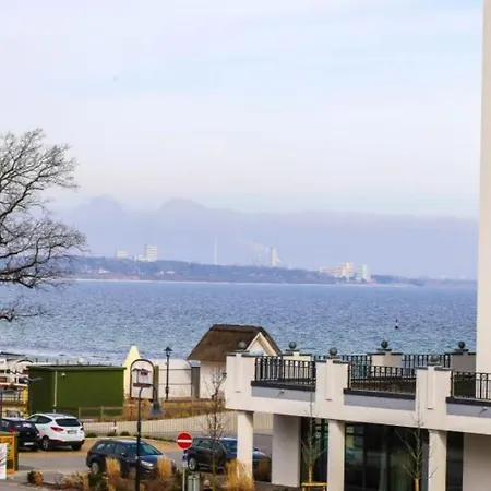 Seebruecke 09 * Scharbeutz